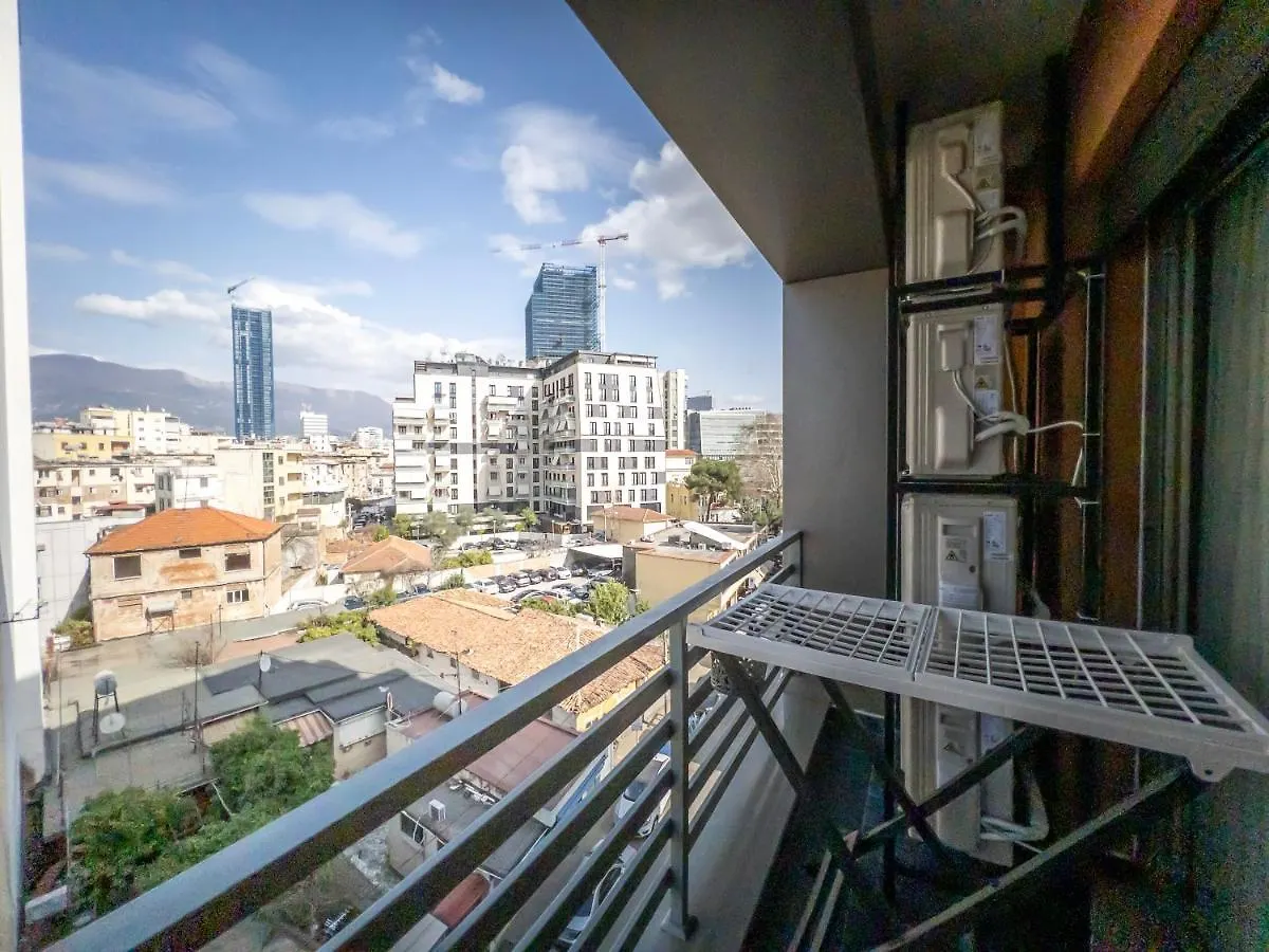 Pin Apartments تيرانا
